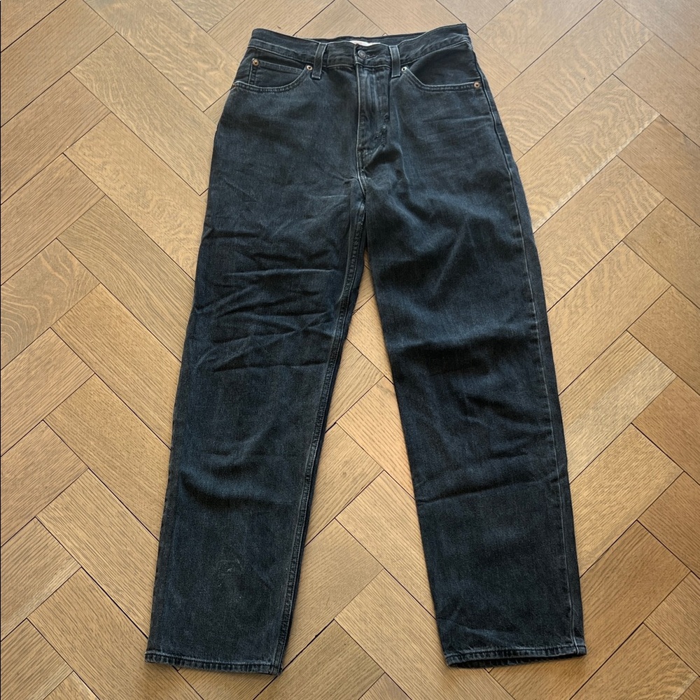 Levi’s dad Jean washed black
